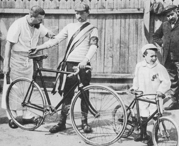 Maurice Garin after winning the Tour